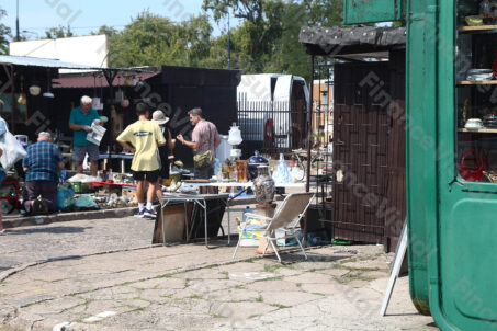 Pchli targ - Koło 6