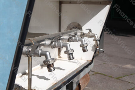 Wodociągi Warszawskie 6