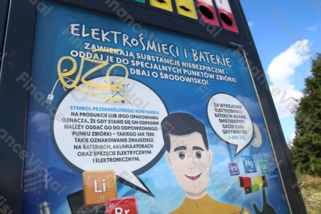 Elektrośmieci - pojemnik 3