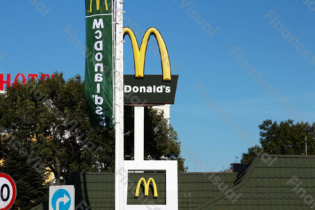 McDonald's Okęcie 3