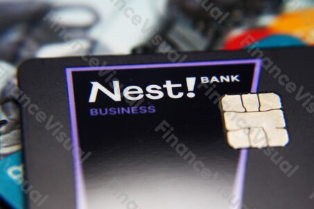 Nest Bank - karta płatnicza 11