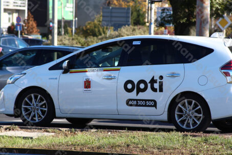 Opti Taxi