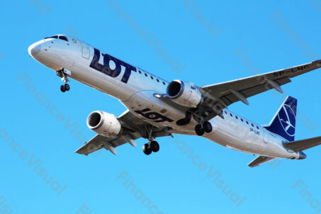 PLL LOT_samolot 18