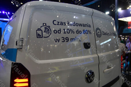 Volkswagen furgonetka elektryczny 1