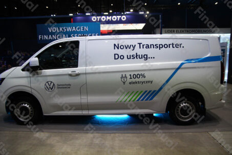 Volkswagen furgonetka elektryczny 2