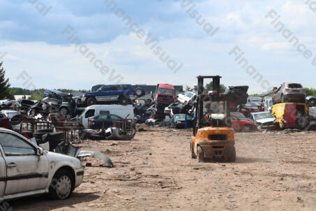 Wrak samochód złom 10