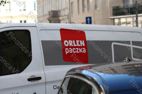 Orlen Paczka furgonetka