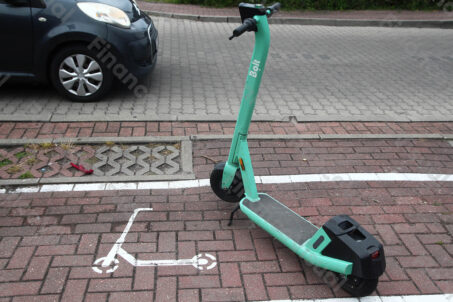 Hulajnoga miejsce parkingowe 1