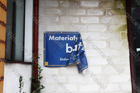 Mrówka szyld zdarty