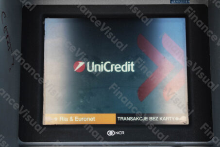 UniCredit bankomat 3