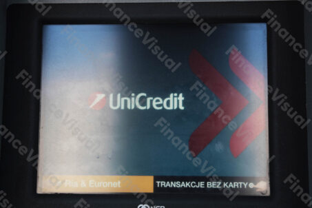 UniCredit bankomat 6