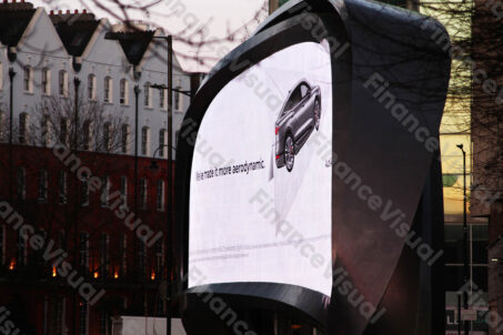 Billboard Londyn Audi