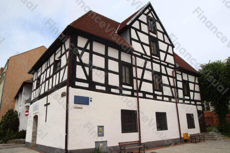 Budynek poniemiecki Lębork