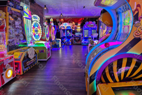 Centrum rozrywki - strefa gier 2