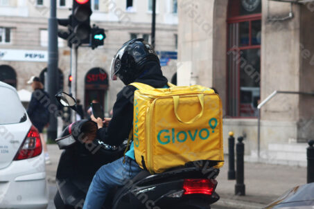 Kurier Glovo