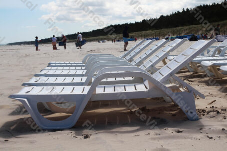 Plaża leżaki 3