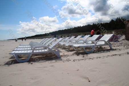 Plaża leżaki 4