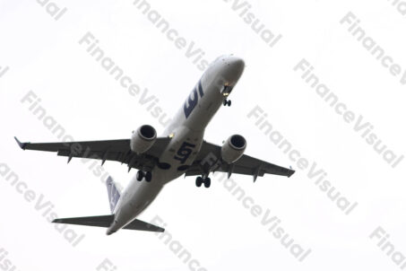 Samolot lądowanie 13