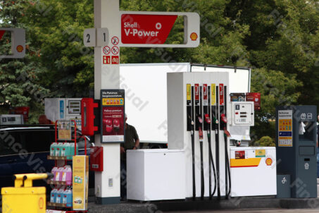 Stacja benzynowa Shell 7