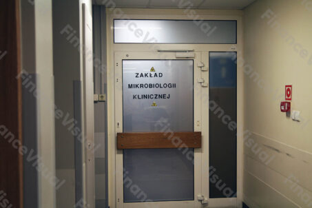 Zakład Mikrobiologii Klinicznej