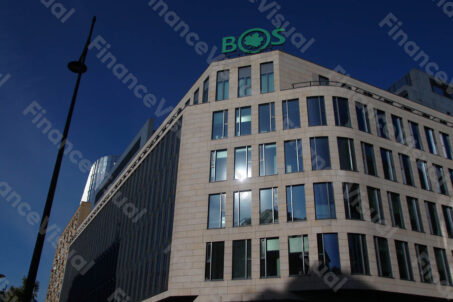 BOŚ Bank - centrala 12
