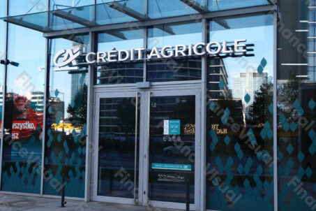 Bank Credit Agricole 20