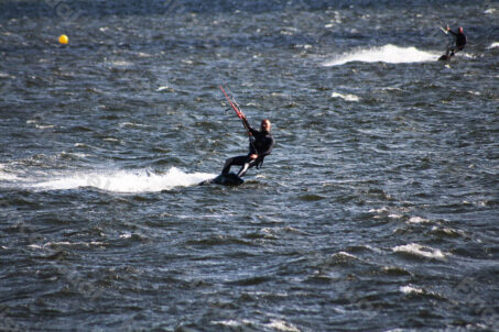 Kitesurfing 8