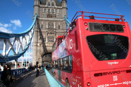 London Bridge 4 autobus