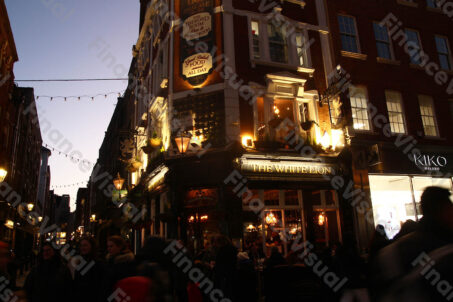 Londyn ulica wieczór