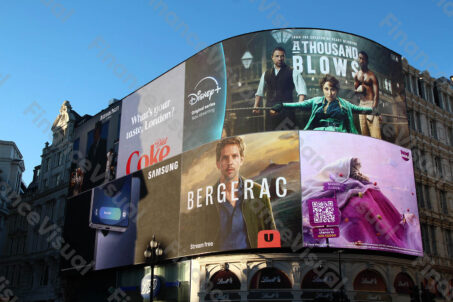 Piccadilly Circus Londyn 1