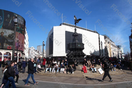 Piccadilly Circus Londyn 5