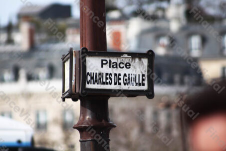 Place de Charles de Gaulle tablica 1
