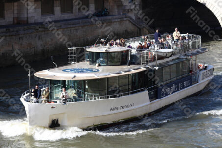 Sekwana statek wycieczkowy 2