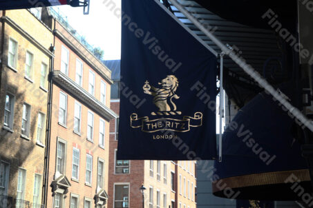 The Ritz flaga