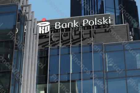 Bank PKO BP - szyld 5