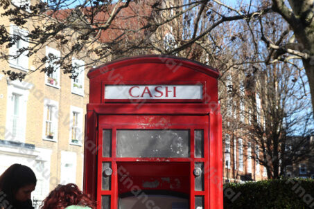 Bankomat - budka telefoniczna 1