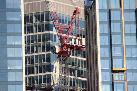 Budowa - żuraw - dźwig