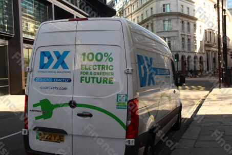 Furgonetka elektryczna