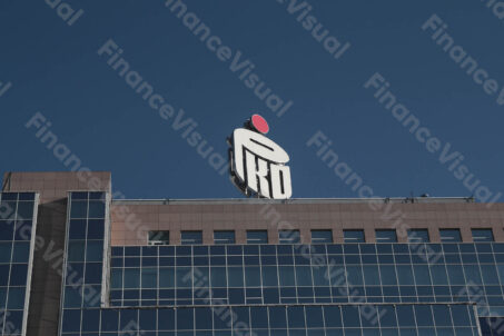 PKO BP - Plac Unii Lubelskiej 7