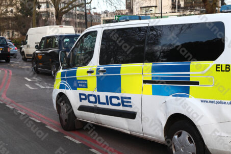 Policja Wielka Brytania - furgonetka 4