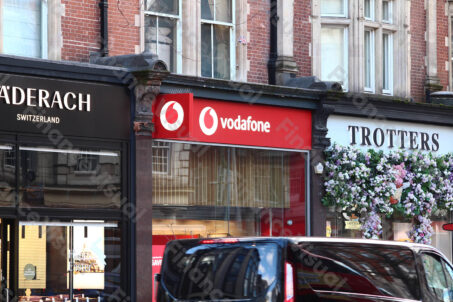 Vodafone salon 1