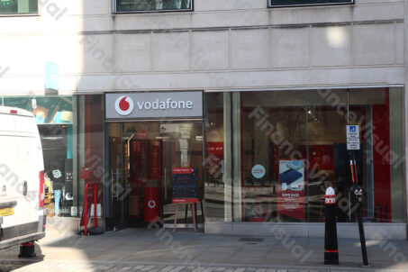 Vodafone salon 3