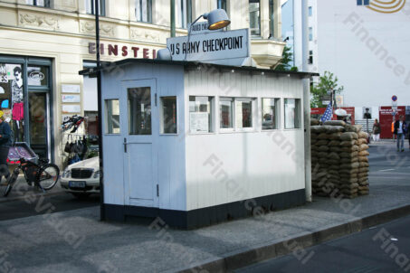 Checkpoint Charlie 5