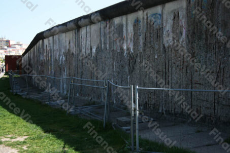 Mur Berliński 7