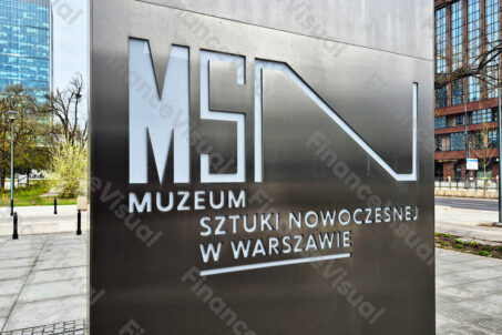 Muzeum Sztuki Nowoczesnej - szyld