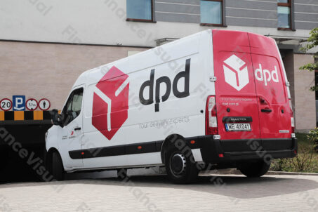 DPD - samochód dostawczy