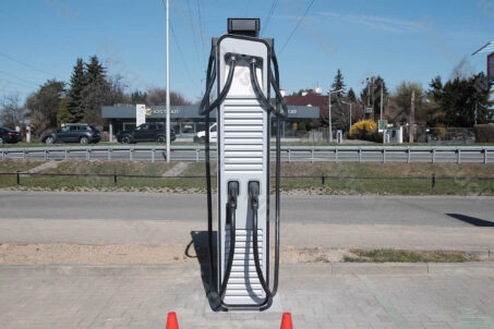 Ładowarka elektryczna