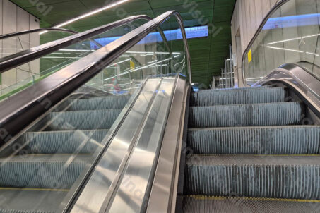 Metro - schody ruchome 11