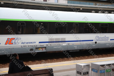 Pociąg Intercity - peron 4