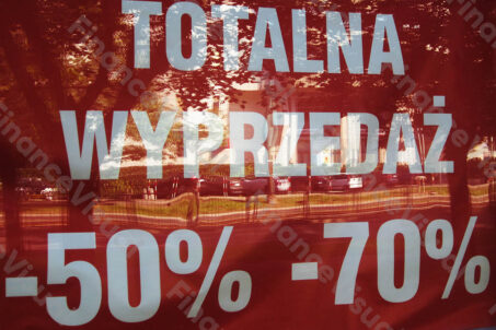 Totalna wyprzedaż